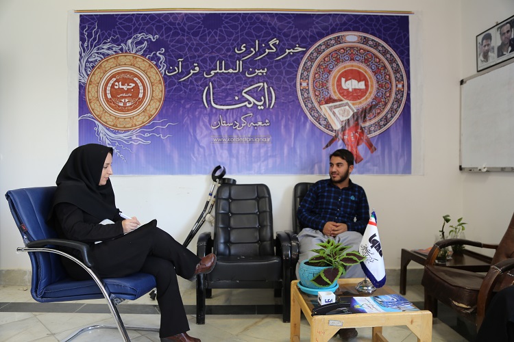 شوق اذان گفتن در مسجد مرا در مسیر قرآن قرار داد