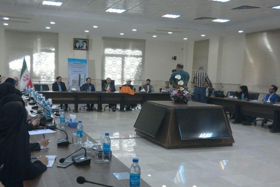 علوم انسانی غربی، بازتولید انسان غربی است علوم انسانی غربی، بازتولید انسان غربی است