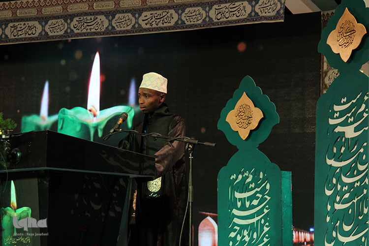 افتتاحیه همایش پیرغلامان حسینی در اصفهان برگزار شد.