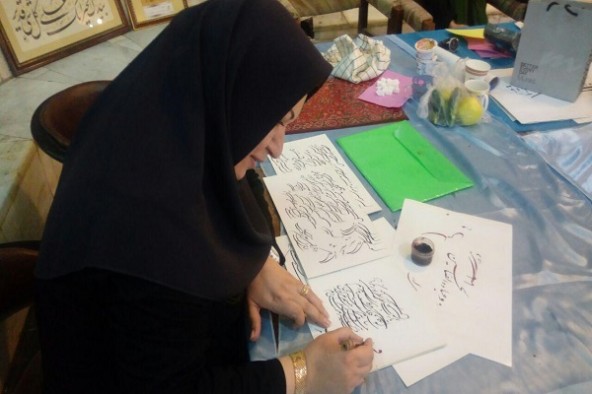 کتابت لاتین دعای توسل و زیارت عاشورا به پایان رسید