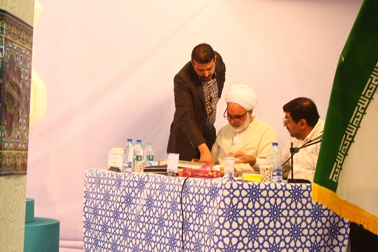 گزارش تصویری مسابقات شفاهی جشنواره قرآن و عترت علمی کاربردی