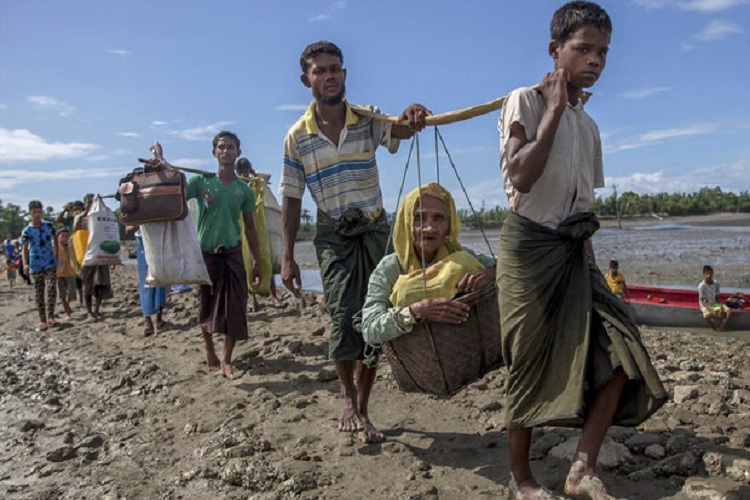 نسل کشی مسلمانان میانمار در سایه سکوت مدعیان دروغین حقوق بشر