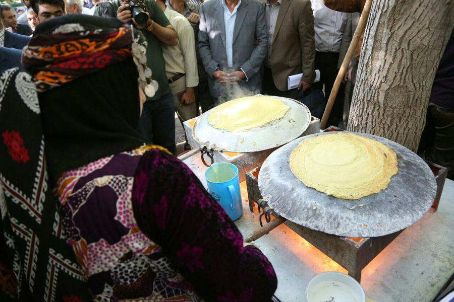 برگزاری جشنواره گردو به میزبانی سلسله
