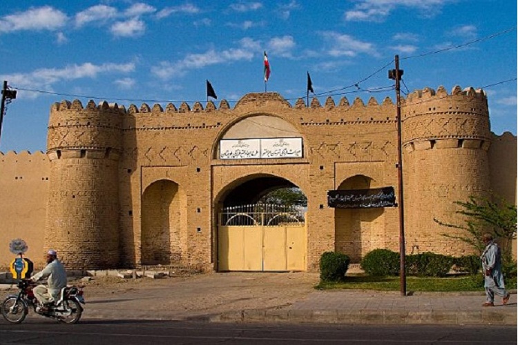 پیشرفت فیزیکی 70 درصدی مرمت قلعه ناصری ایرانشهر