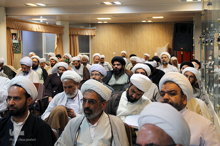 گردهمایی مفسّران قرآن کریم با موضوع قرآن و امام حسین علیه السلام
