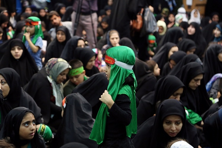 برگزاری همایش «شیرخوارگان حسینی» در سنندج + عکس