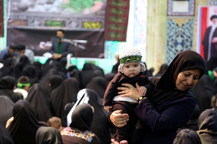 برگزاری همایش «شیرخوارگان حسینی» در سنندج + عکس