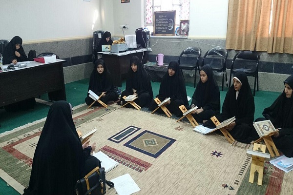 /////آموزش مربیان‌ جلسات خانگی قرآن مسجد محور