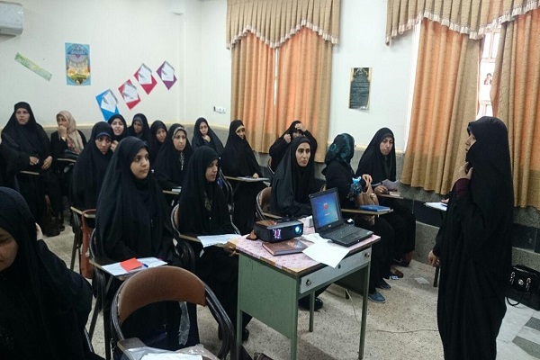/////آموزش مربیان‌ جلسات خانگی قرآن مسجد محور