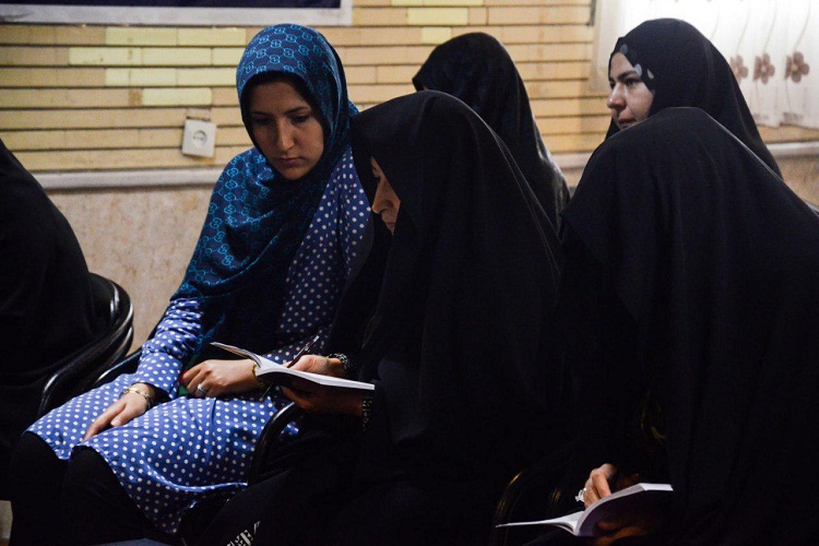 یک روز با جلسه قرآنی بانوان مسجد چهارده معصوم شهرک پرواز