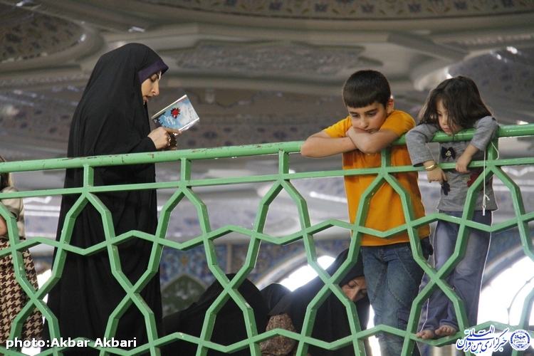 مراسم دعای عرفه در مصلای بزرگ شهرکرد