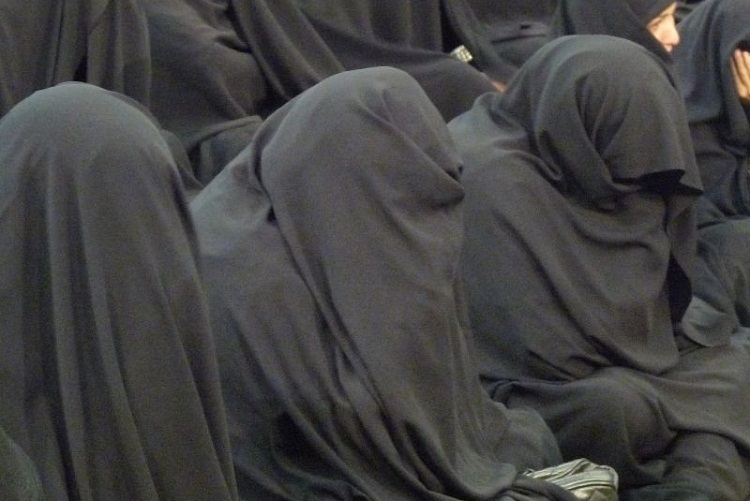 تصاویری از اجتماع «رهروان زینبی» در زابل
