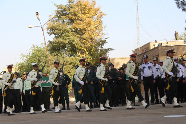 گزارش تصویری صبحگاه مشترک نیروی انتظامی در کوهدشت