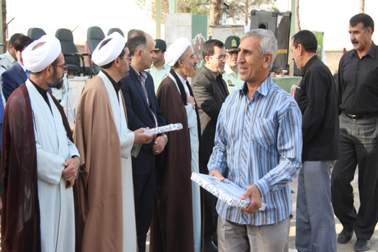 گزارش تصویری صبحگاه مشترک نیروی انتظامی در کوهدشت