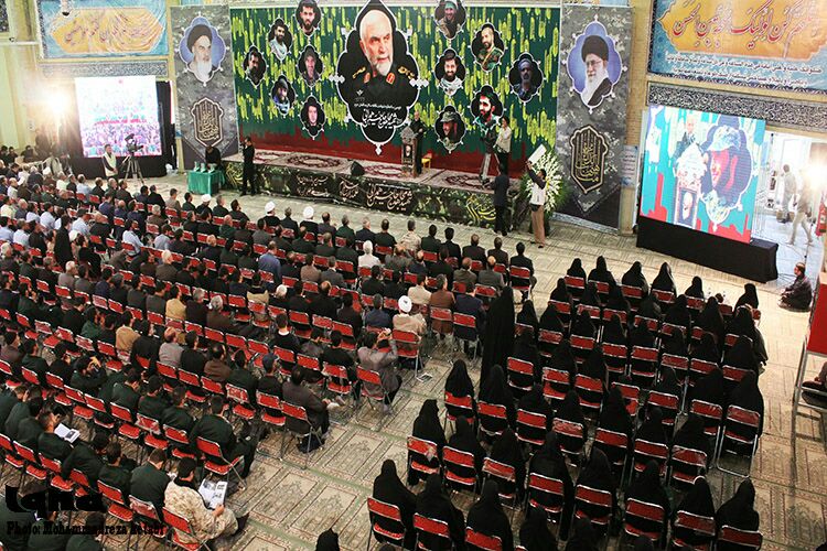 گزارش تصویری از مراسم سالگرد شهادت حاج حسین همدانی