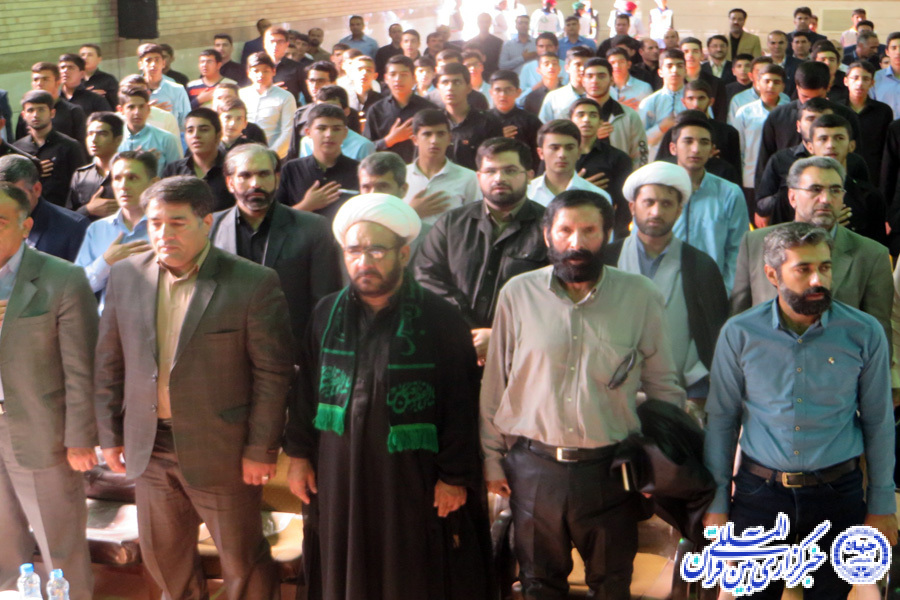 برگزاری جشن «مهر عاطفه‌ها» در مدارس لرستان