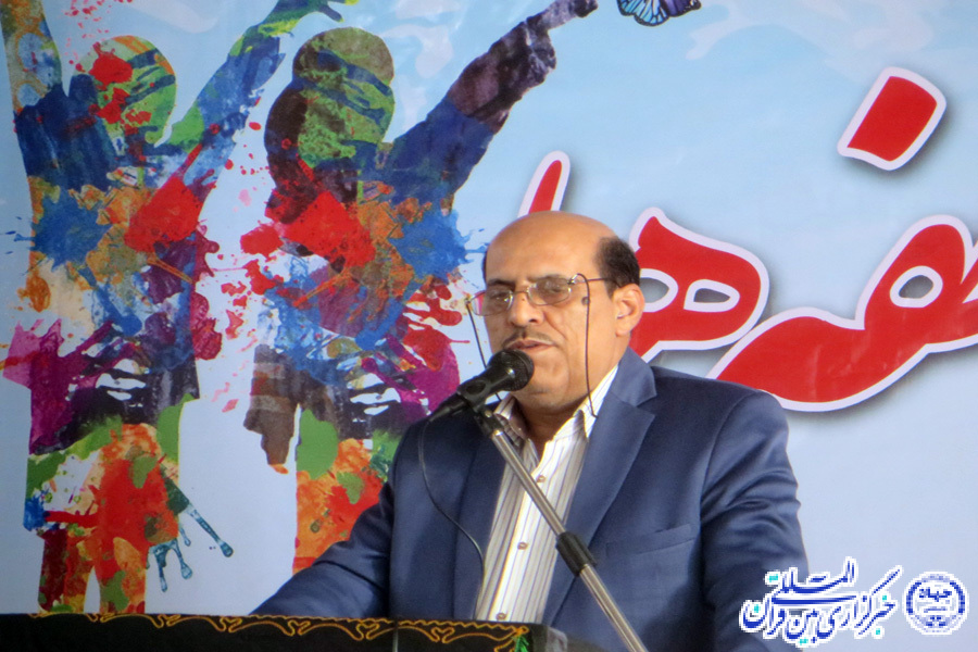 برگزاری جشن «مهر عاطفه‌ها» در مدارس لرستان
