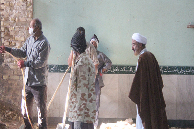 بازدید امام جمعه کوهدشت از روند ساخت شبستان مسجد صاحب‌الزمان(عج)