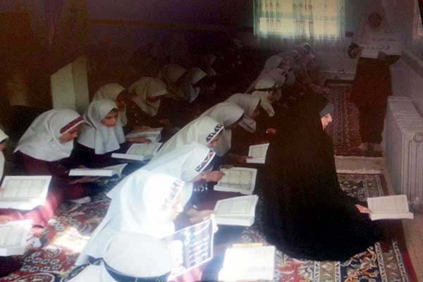 محفل انس با قرآن به مناسبت شهادت امام سجاد(ع)