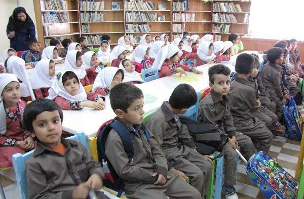 عکس/بازدید قرآن‌آموزان بنیاد امیرالمومنین(ع) از کانون ابرکوه