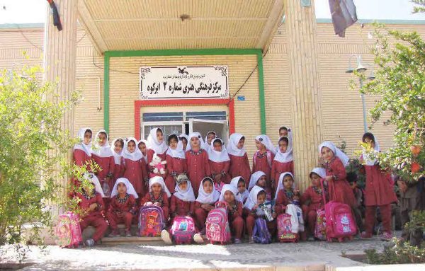 عکس/بازدید قرآن‌آموزان بنیاد امیرالمومنین(ع) از کانون ابرکوه