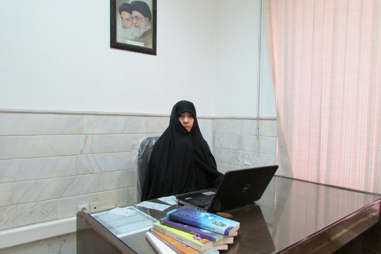 عرفان حلقه حتی با نمادشدن آیات قرآن هم مخالف است