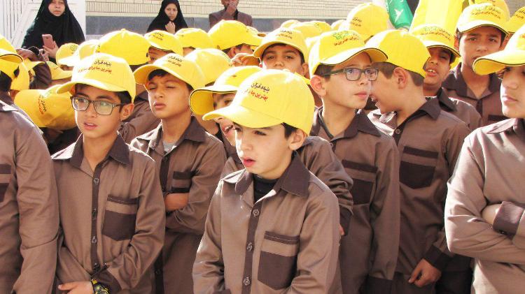 نواخته شدن «زنگ قرآن، ایثار و شهادت» در بزرگترین مجتمع قرآنی کشور