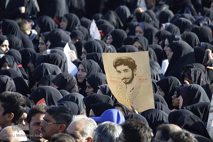 مراسم تشییع و خاکسپاری شهید حججی در نجف‌آباد