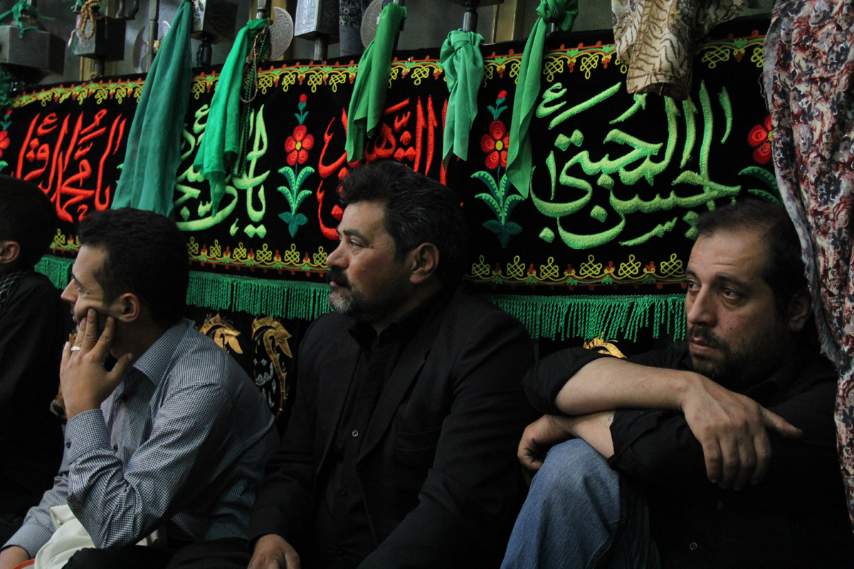 عزاداری عاشقان حسینی در زینبیه اعظم زنجان