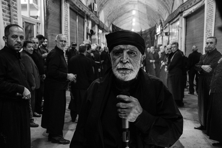 عزاداری حسینی در بزرگترین بازار مسقف جهان+تصاویر
