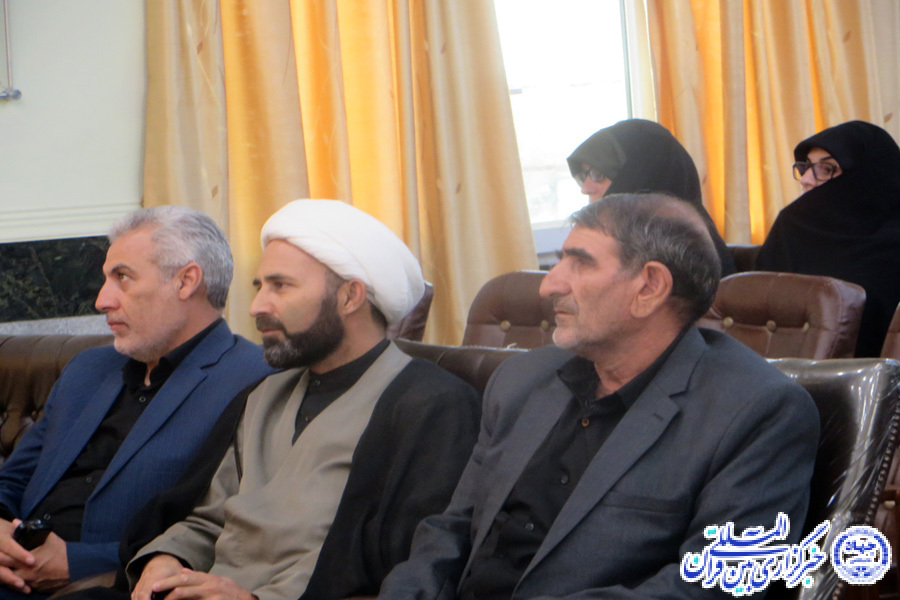 گزارش تصویری همایش یاوران معنوی و فعالین اربعین حسینی لرستان