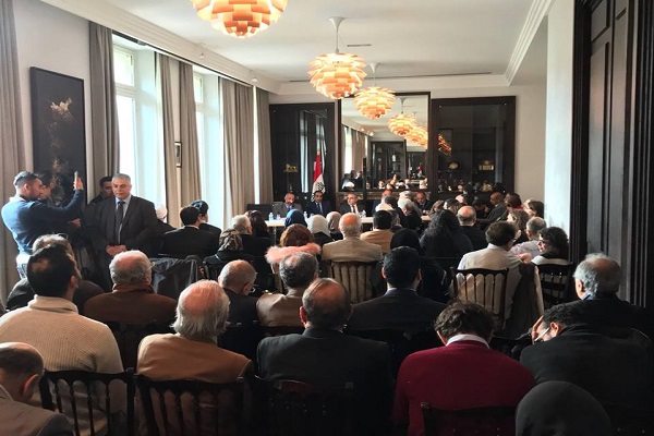 برگزاری فعالیت‌ فرهنگی آستان حسینی در پاریس+عکس