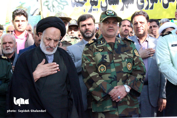 راهپیمایی 13 آبان در بیرجند