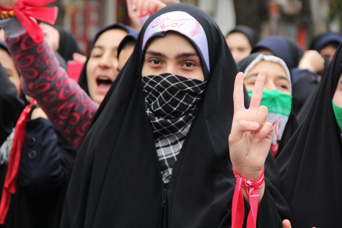برگزاری راهپیمایی ۱۳ آبان در زنجان