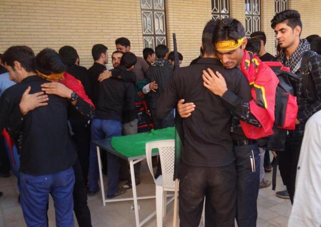 عکس/اعزام دانشجویان دانشکده علوم قرآنی میبد به کربلای معلی