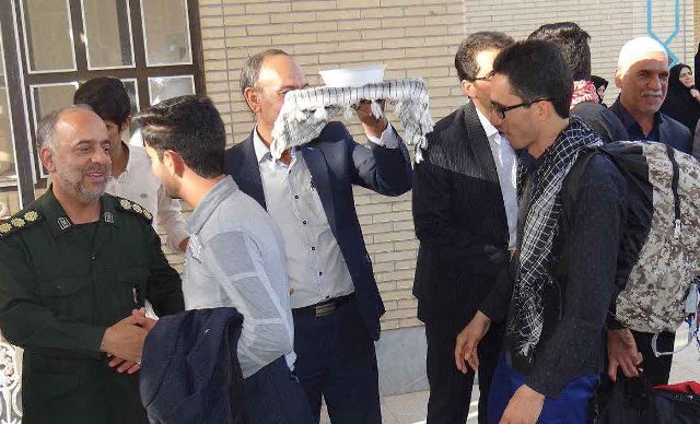 عکس/اعزام دانشجویان دانشکده علوم قرآنی میبد به کربلای معلی