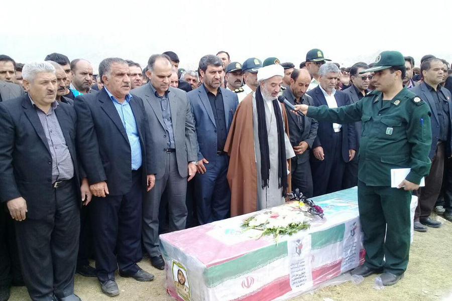 گزارش تصویری تشییع پیکر شهید حسین‌زاده در کوهدشت