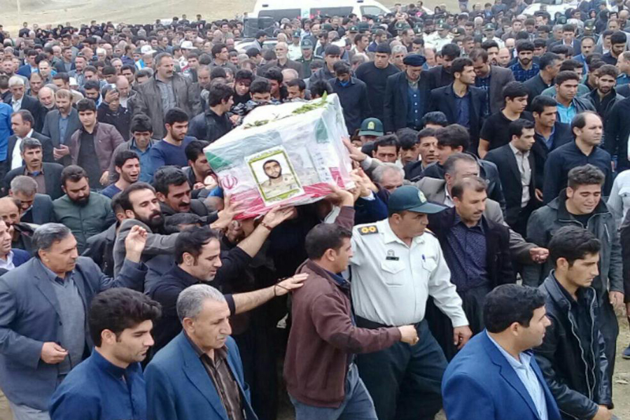 گزارش تصویری تشییع پیکر شهید حسین‌زاده در کوهدشت