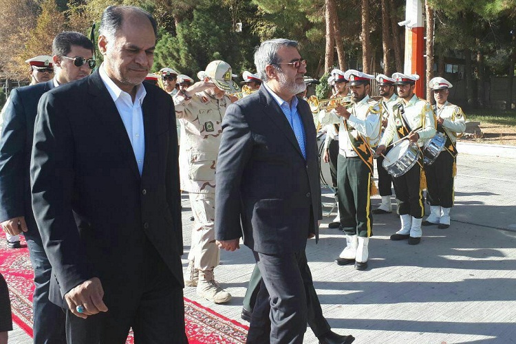 تصاویری از دیدار وزیر کشور با امام جمعه زاهدان