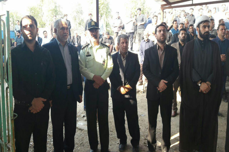 تشییع پدر شهید زینی‌‌وند در پلدختر