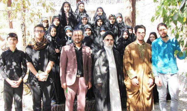 عکس/ بازدید امام جمعه ابرکوه از مدارس سفیران بهشت