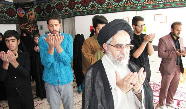 عکس/ بازدید امام جمعه ابرکوه از مدارس سفیران بهشت