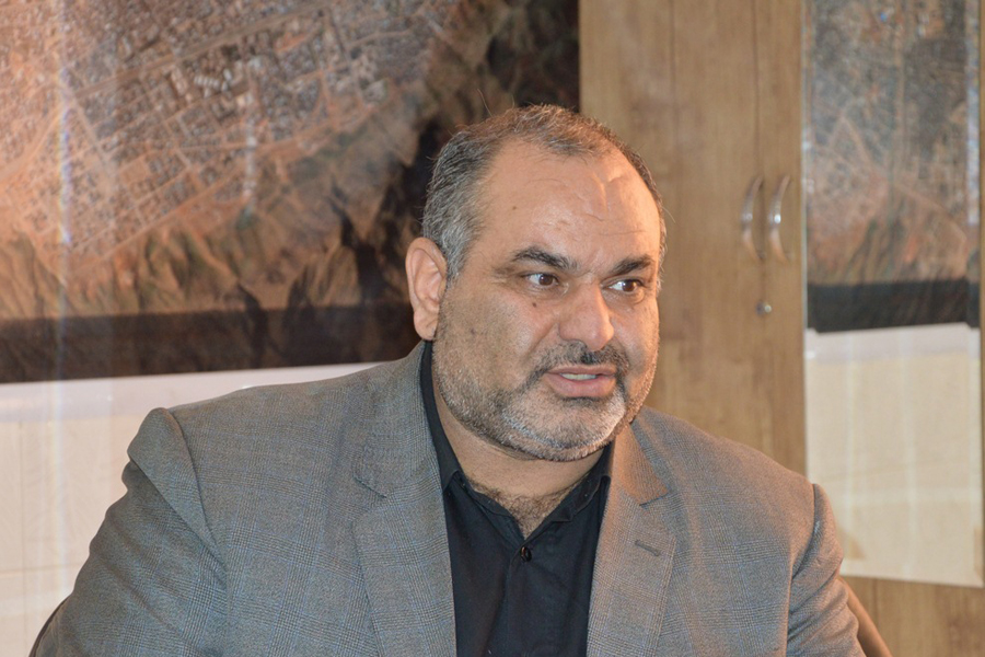 دیدار مدیرکل حفظ  آثار و نشر ارزش‌های دفاع مقدس لرستان با هنرمندان حوزه دفاع مقدس