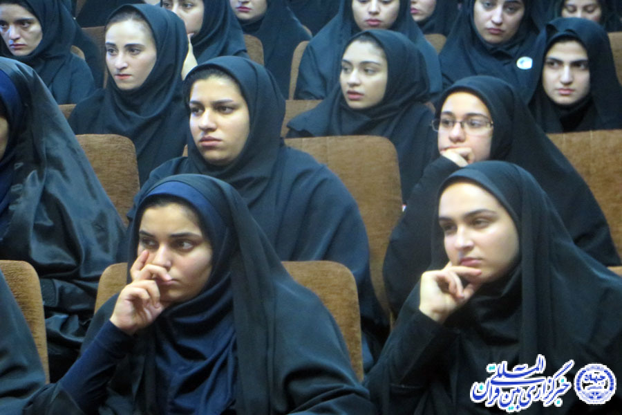 گزارش تصویری  همایش «شهیدشناسی» در خرم‌آباد