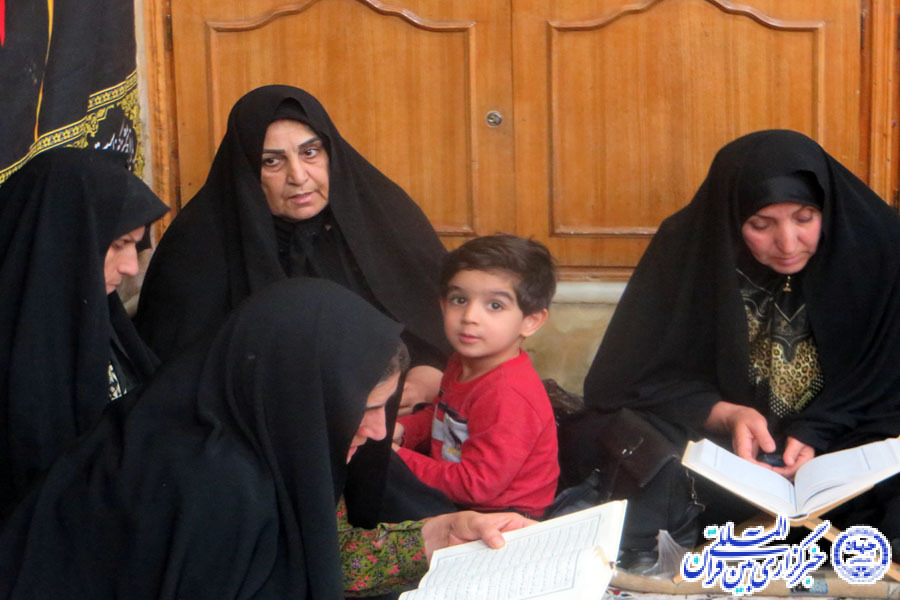 گزارش تصویری محفل انس با قرآن در خرم‌آباد