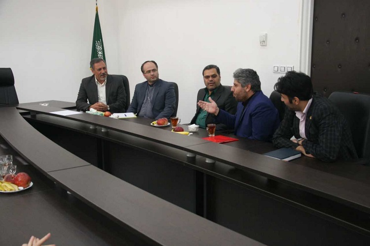 بازدید اعضای گروه آموزشی دانشگاه علوم پزشکی قم از مرکز فوق تخصصی درمان ناباروری جهاددانشگاهی قم