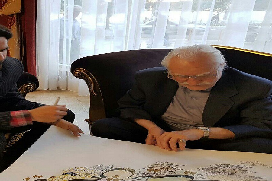 اهدا دو اثر خوشنویسی قرآنی به آسایشگاه معلولان هاشمی‌نژاد مشهد