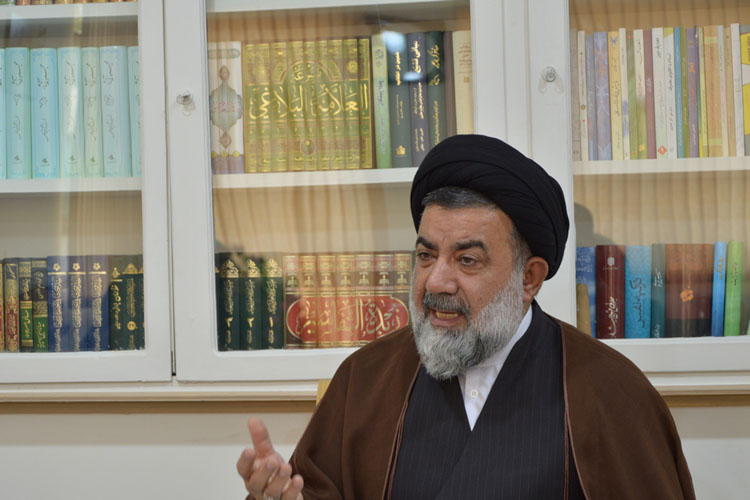 دیدار مدیرکل حفظ آثار دفاع مقدس لرستان با آیت‌الله میرعمادی