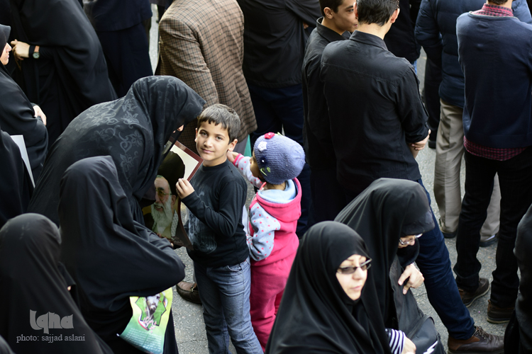 مراسم تشییع پیکر مطهر 9شهید در اصفهان
