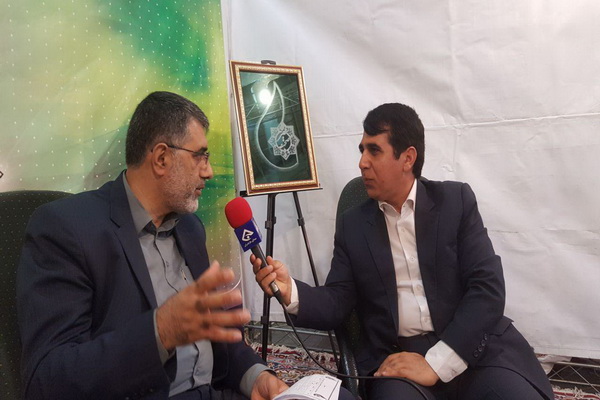 گزارش تصویری از برپایی نمایشگاه صحیفه سبز در بابل